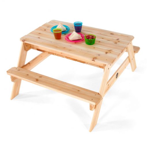 sandpit_with_table