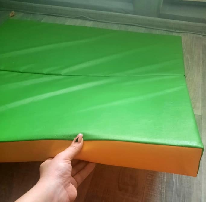 gymnastic mattress 100x100x10cm 2 piece Comet18