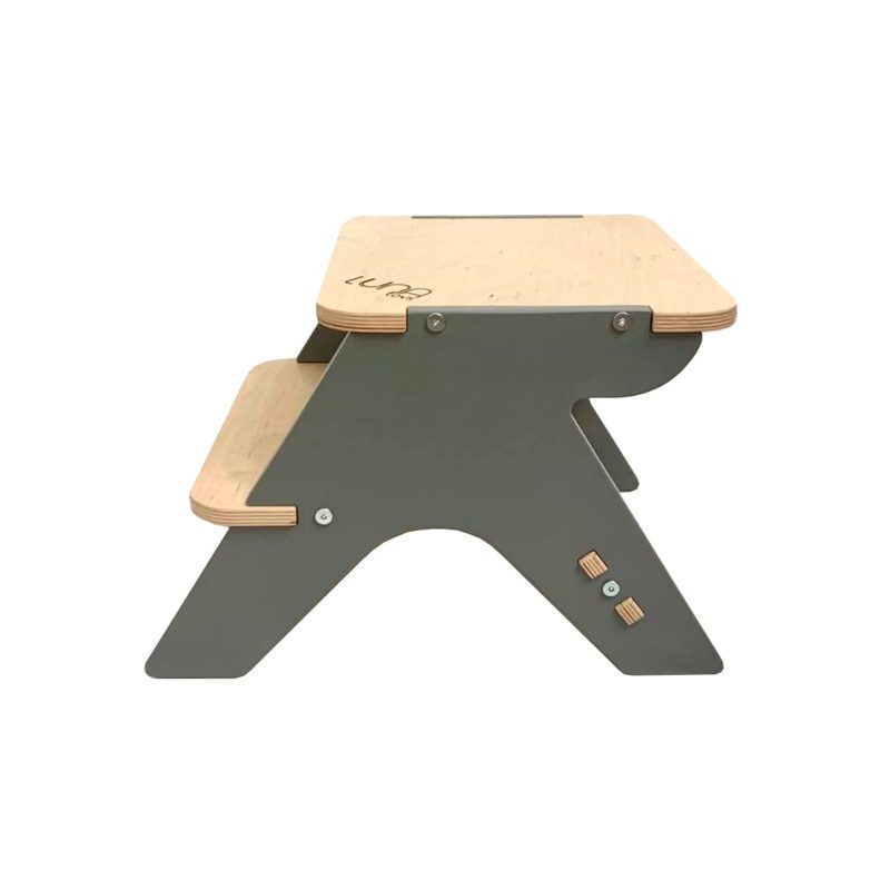 kitchen helper Moon 2.jpg