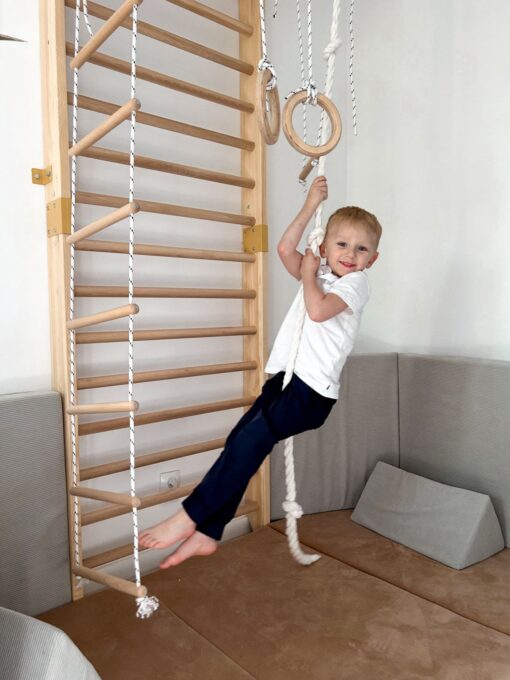 monkey bars kids (13)