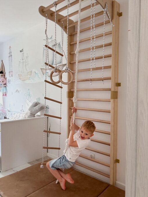 monkey bars kids (9)