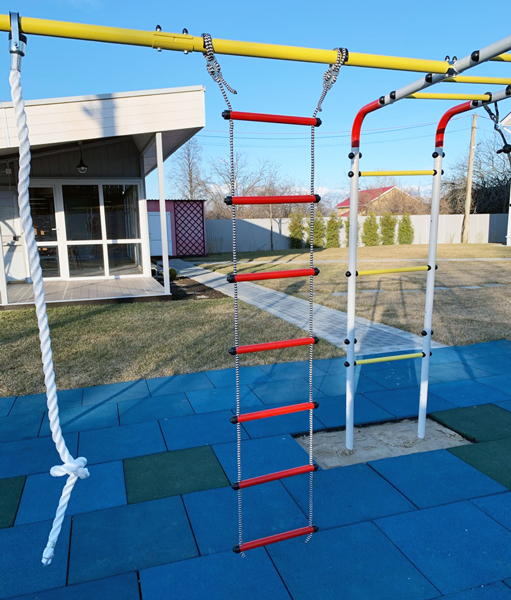 outdoor rope ladder garden.jpg