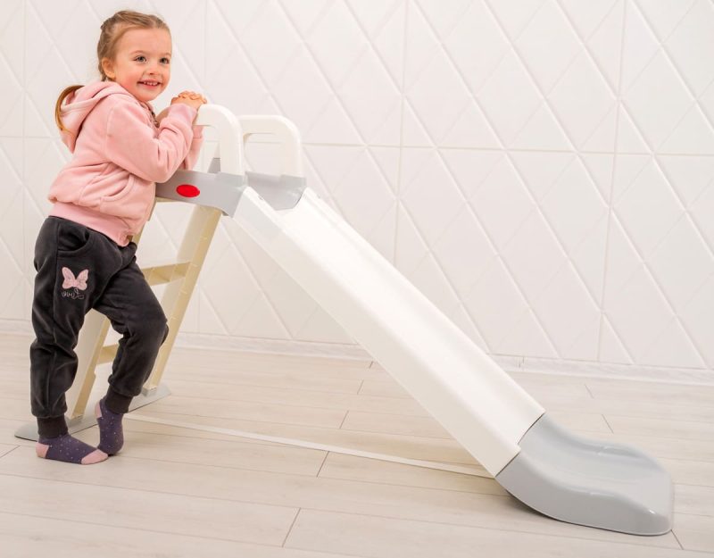 slide Doloni Small 2.jpg