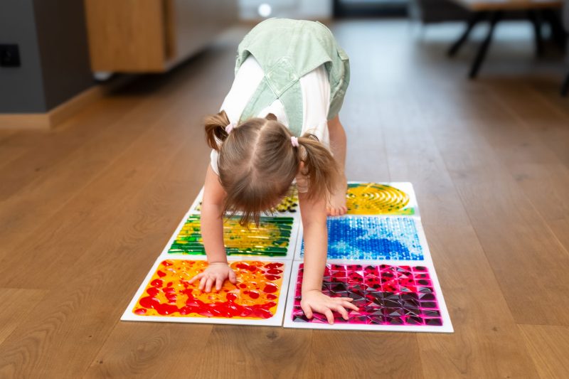 sciezka sensoryczna plynne maty teksturowe6